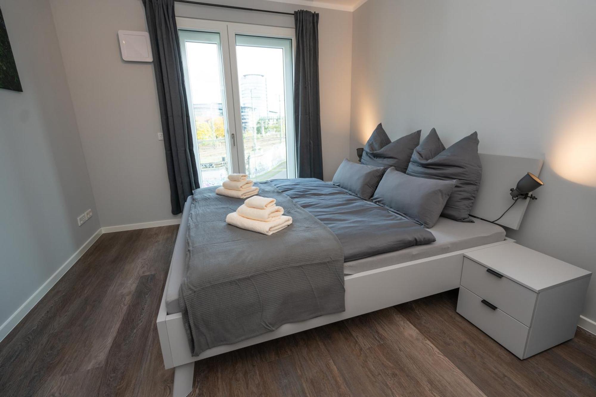 Cozy City Dream Apartment Mit Terrasse Und Parkplatz - 90M² Dresden Exterior foto